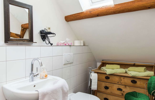 Nostalgic Apartment in the Eifel Region - Photo 34