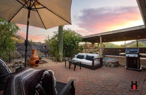 Sonoran Desert Getaway with Cowboy Tub - Photo 2