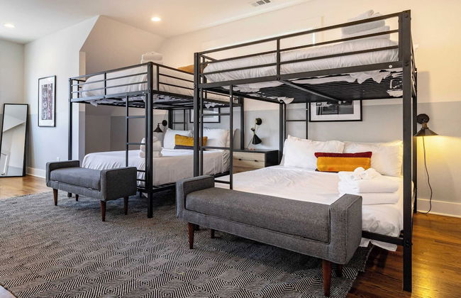 Connie by Avantstay Sleek 4BR Condo in Heart of Nashville - Photo 21