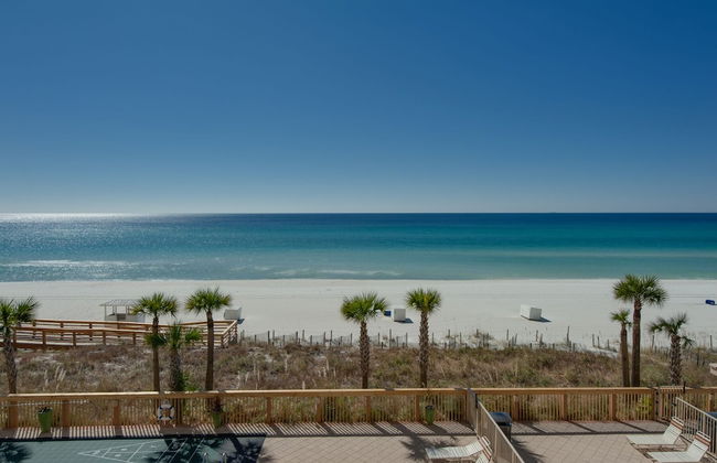 Oceanfront Condo with Spacious Balcony - Unit 0306 by RedAwning - Foto 22