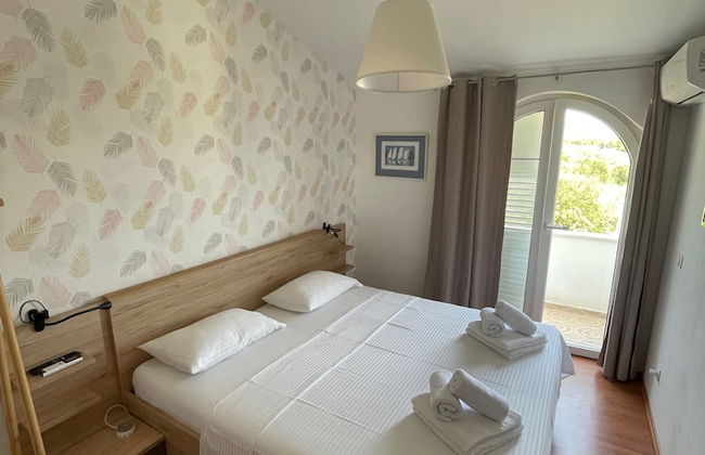 Remarkable 4-bed House in Kaštel Novi - Foto 10