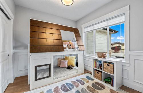 Relaxing Sauna Retreat Fire Pit and Swing Set - Foto 31