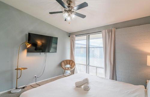 Spacious 2 Bedroom, 2 Bath, Pool, Free Parking, Gym - Foto 14