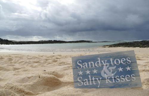 Sandy toes Salty kisses El Cotillo - Foto 1