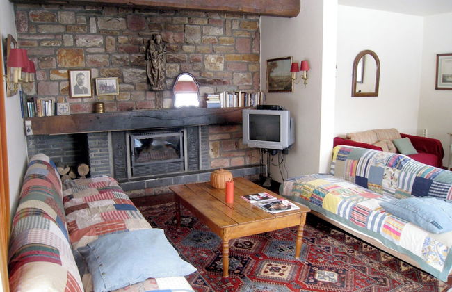 Rustic Retreat in Houvegne - Photo 12