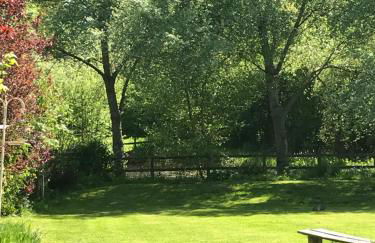 Leverets - Squirrel Lane Lodges Ludlow - Photo 7