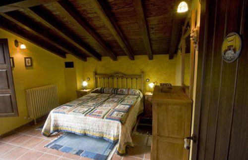 Casas Herrenales de Ulaca - Photo 20