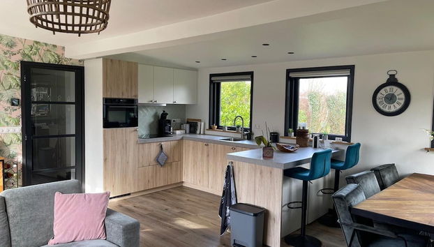 Beautiful Bungalow With Spacious Garden - Foto 2, Eigene Küche