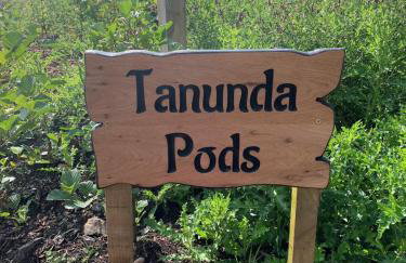 Red Squirrel Pod with Hot Tub - Foto 33