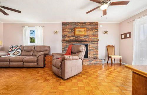 3BR Home Near Historic Downtown Jonesborough - Foto 18