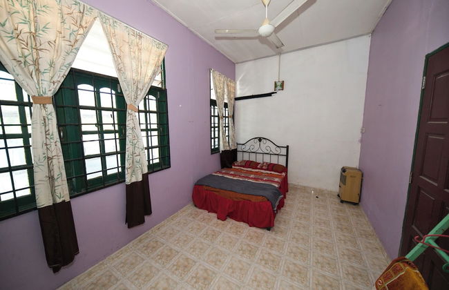 OYO 90990 Sri Tempurung Homestay - Foto 9