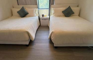 Newly Renovated Lakefront with Dock - Foto 37