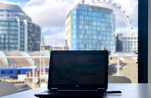 Exceptional 2-Floor Central London Escape - Sleeps Up to 10 with Skyline Terrace - Foto 19