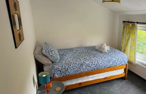 Homely 4 bed in Barnstaple - Foto 17