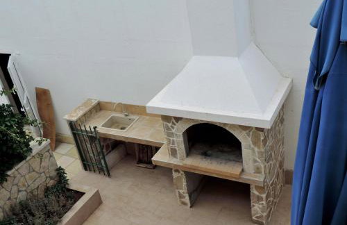 Apartments by the sea Rogac, Solta - 11655 - Photo 10