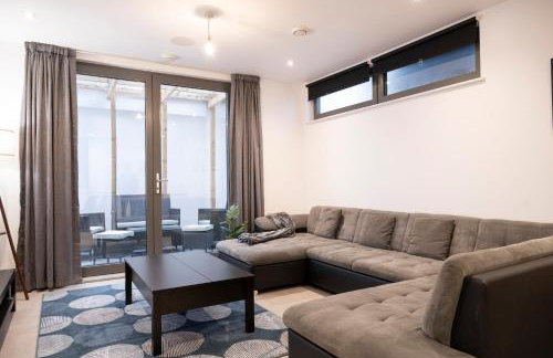 Newly Furnished Apt w/ Patios - Hampstead Heath - Foto 26