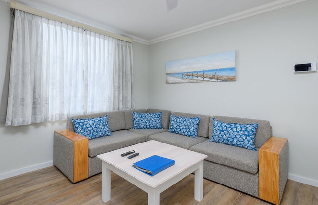 Margate Beach Club - Photo 16