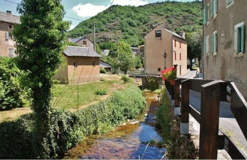 Gite a Fraissinet-de-Fourques 1 a 4 personnes - Foto 13