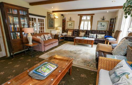 Piddle Inn - Photo 5