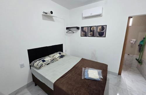 Flat completo 15 com ar condicionado e colchão confortável - Foto 27