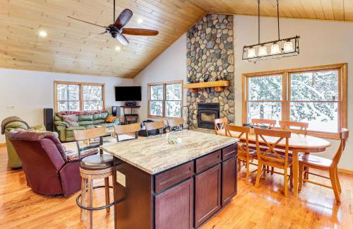 Ski, Hike and Ride On-Site 80-Acre Retreat in Boon - Foto 10