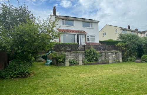 Homely 4 bed in Barnstaple - Foto 2