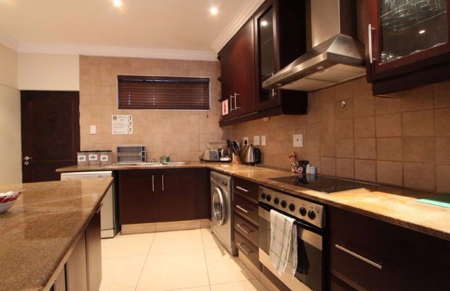 Ocean View Penthouse - Photo 9