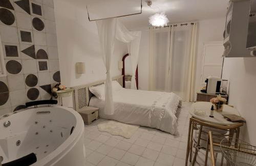 Love room Les Tourtereaux - Foto 8