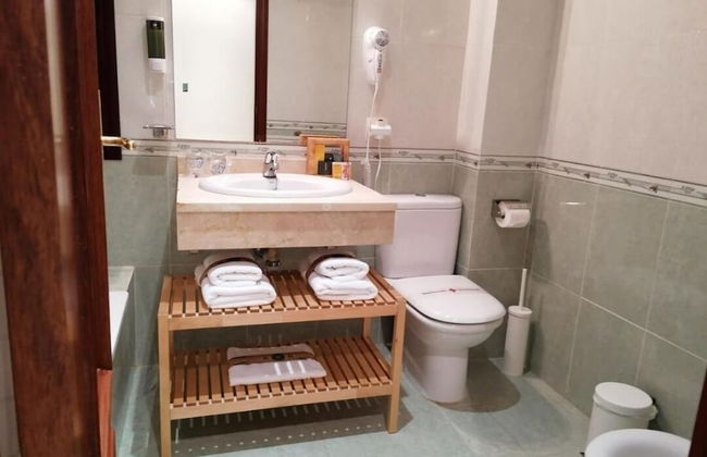 CN-340 Suites - Photo 63