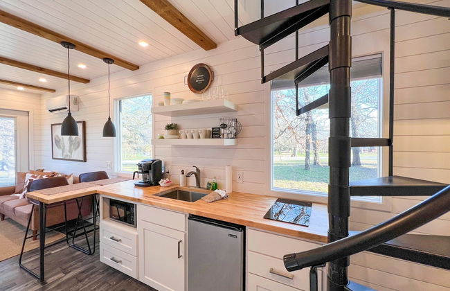 NEW The Flagship 2 Story Container Home - Foto 6