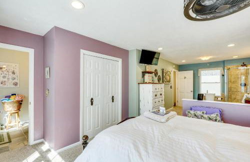 Lakefront and Dog-Friendly Gem in Gravois Mills - Foto 17