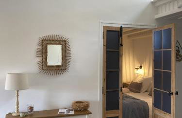 La Pomerolaise, Charmant appartement rénové dans une maison typique vigneronne - Foto 15