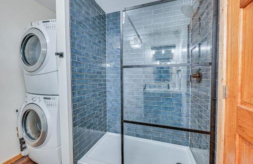 Private Hot Tub, Arcade Game Bee Spring Cabin - Foto 9