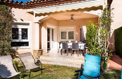 Villa Familiar c/Piscina + Wifi y Parking Gratis by Sunset Rentals (Bonmont) - Foto 50