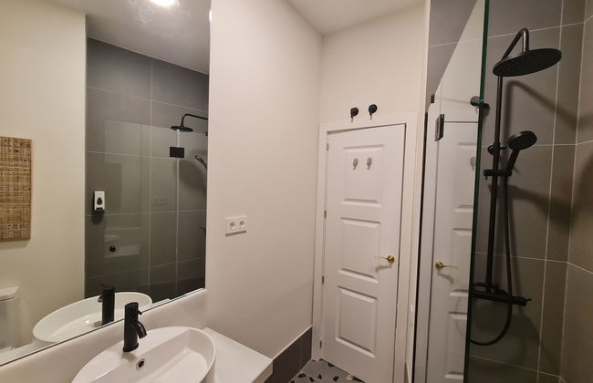 City Center Madrid Apartment With 2 Bedrooms - Foto 16