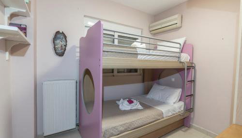 Rhodes Views - Photo 5, towels, wardrobe