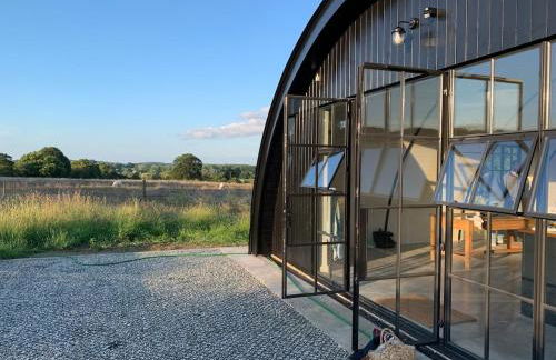 Converted Nissen Barn on beautiful farm - Foto 21