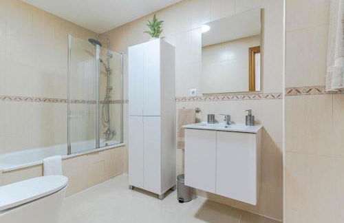 RentitSpain - Motril - Apto Falucho Varadero Relax, Mar y Comodidad - Foto 16