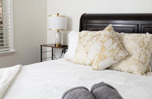 Coastal Home Near UCSB & Airport, Hot Tub, King Beds, Fast Wifi, Sleeps 6 - Foto 19