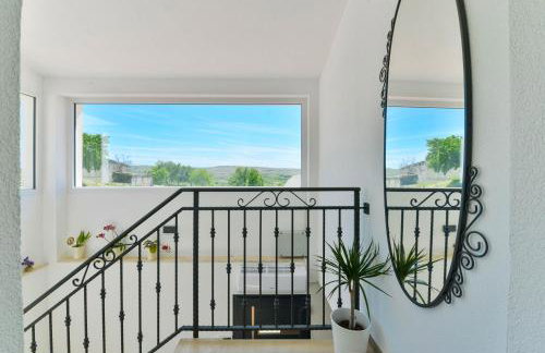 Modern Rustic Villa Kate - Foto 12