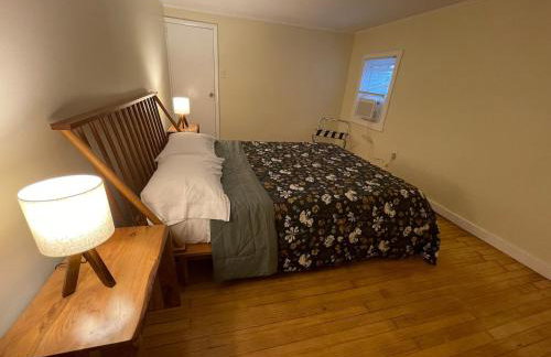 Dual-Home Berkshire Retreat Sleeps 16 - Foto 39