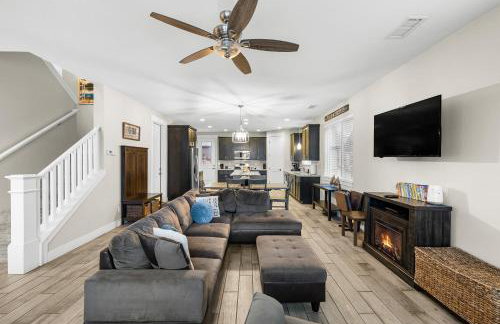 Modern Flagstaff Getaway with Mountain Charm. - Foto 2