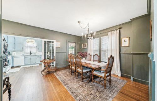 Hottub, Pool Table, Basketball, Firepit, Sleeps 8 - Photo 22