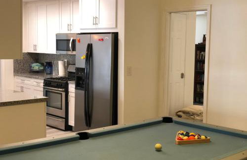 Purely Pompano, Pool, Water front, Paddleboard, Beach, 5 bedroom 3 bath - Photo 24