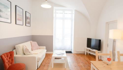 Issoire centre, T2 « Bergère » avec parking - Foto 2