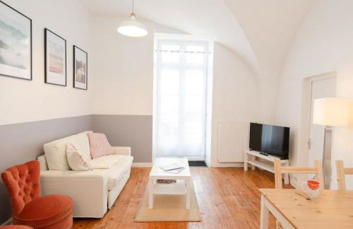 Issoire centre, T2 « Bergère » avec parking - Foto 2