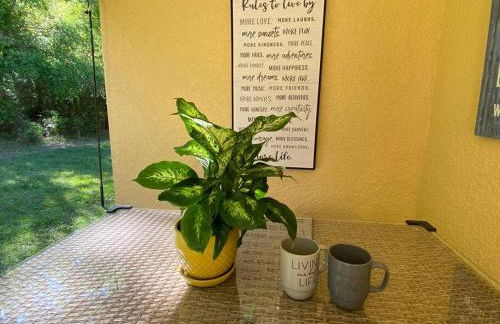 Sundance' Acres Peaceful and Private New House with Hot Tub and Fire Pit - Photo 16