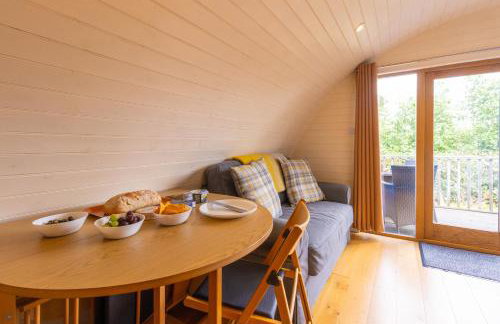 Pod3 - Powys River Pods - Pet Friendly Glamping Pod Builth Wells Powys Wales - Foto 4