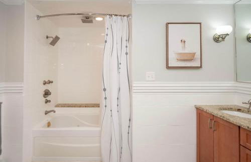 Jennifer's Historic Riverfront Loft Private Patio - Foto 21