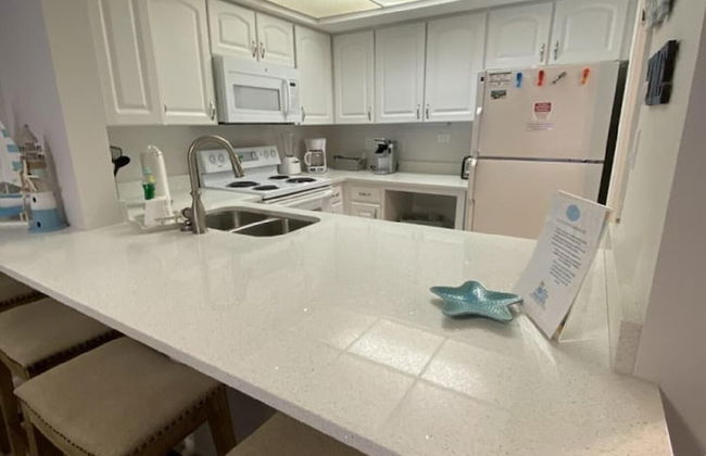 Palm Bay Club by Beachside Management - Photo 53